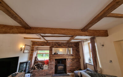 Dark Plaster Beams Renovated to an Antique Oak Finish